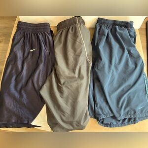 Bundle of 3 pairs of shorts